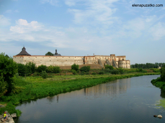 Поділля – мальовничий край: пам’ятки, фортеці, цікаві місця, дороги. Звіт про подорож по Україні.