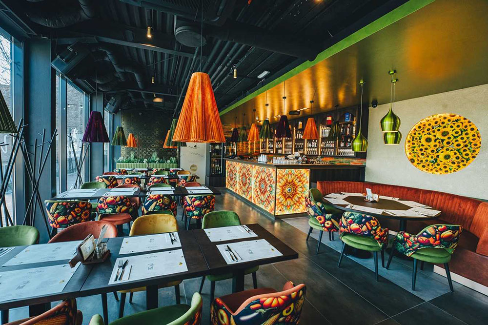 де поїсти в Будапешті поруч з Королівським палацем на Будайському пагорбі