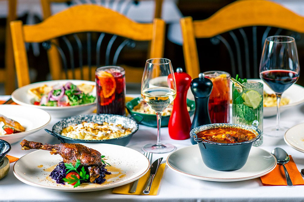 де поїсти в Будапешті, кращі ресторани угорської кухні