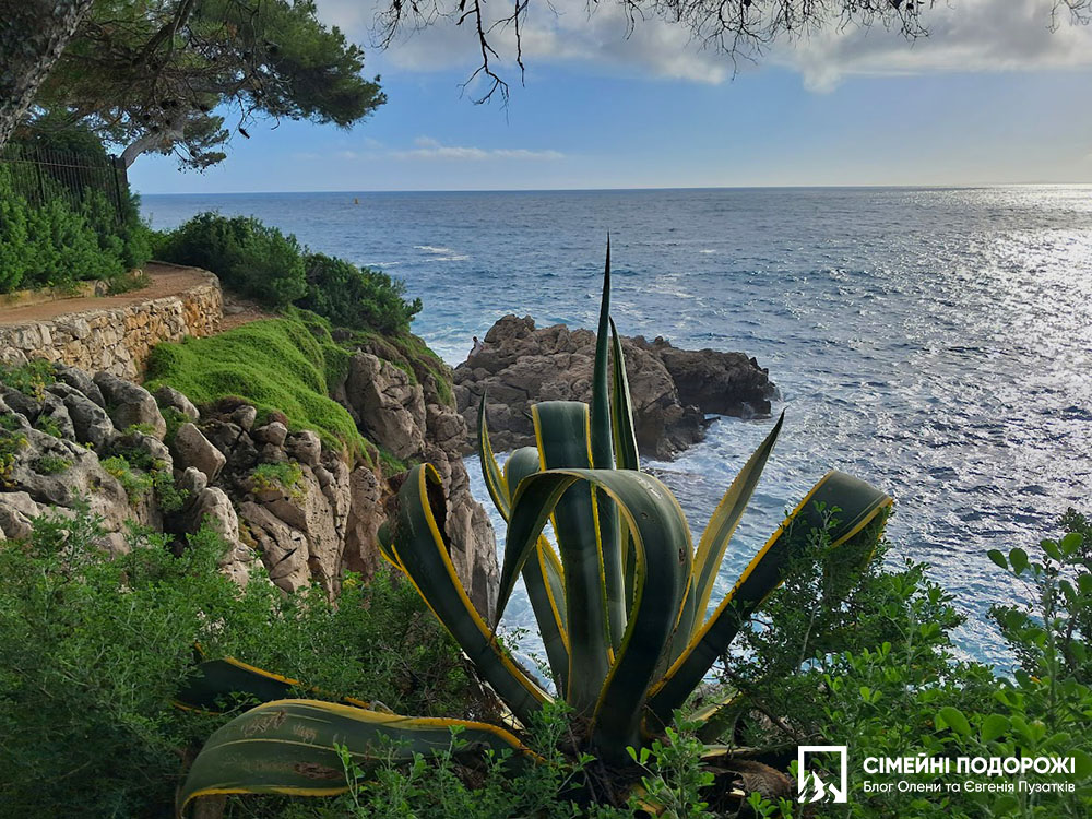 Півострів Сен-Жан-Кап-Ферра. Маршрут Sentier du Littoral
