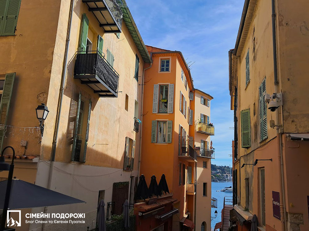 Старе місто й вулиці Вільфранш-сюр-Мер