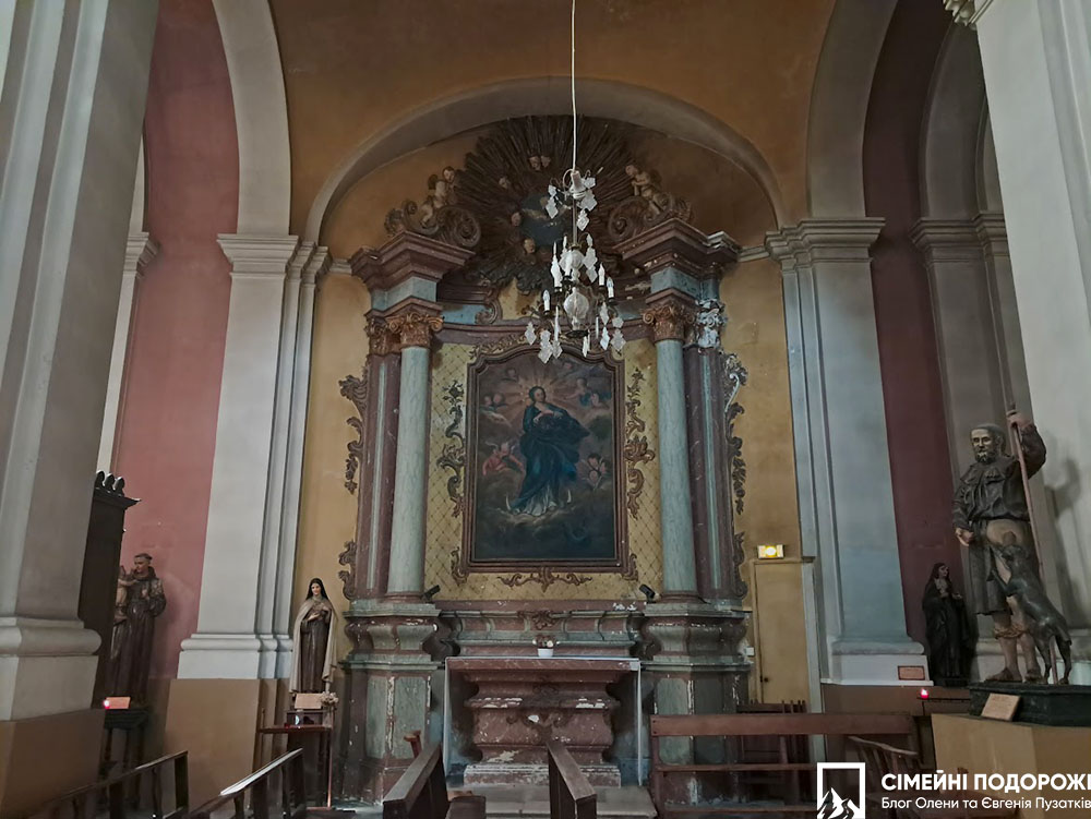 Унікальна Статуя Св. Роха у Церкві Église Saint-Michel у Вільфранш-сюр-Мер