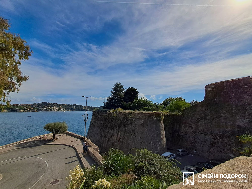 Вільфранш-сюр-Мер, фортеця і Королівський порт Le Port Royal de La Darse