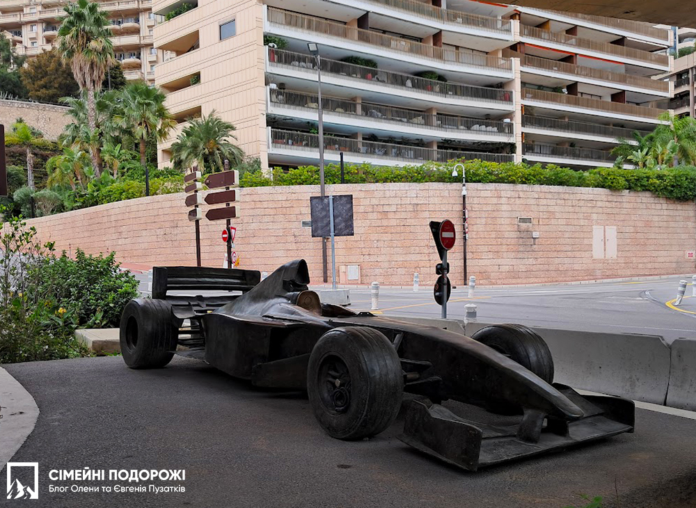 Монако за 1 день. Місця гонки Формула 1. Скульптура F1 Car Sculpture